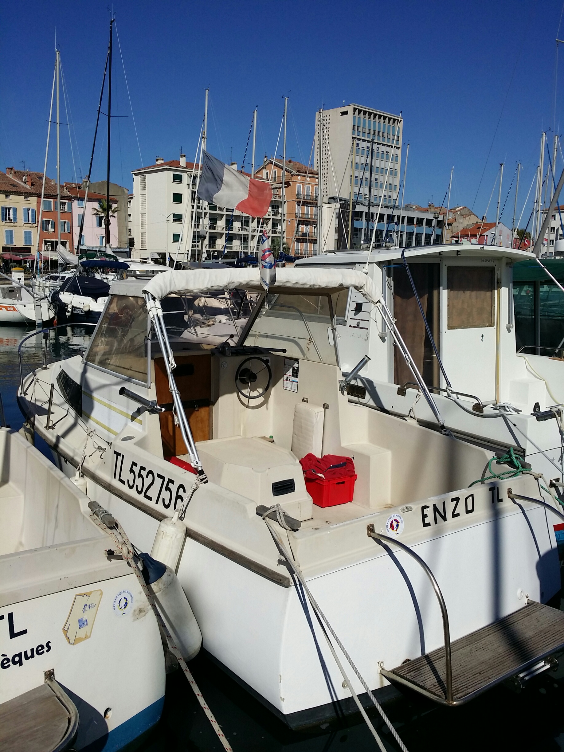 slider 0 Beneteau Antares 600